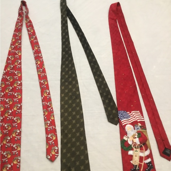 Ties for the holidays - Picture 3 of 12